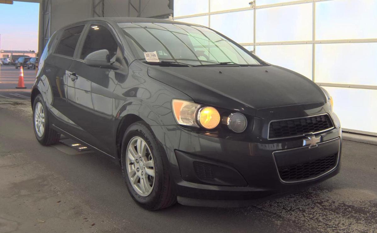 Chevrolet Sonic  2015