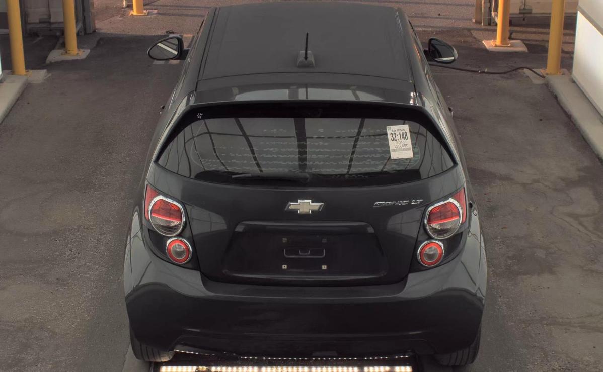 Chevrolet Sonic  2015