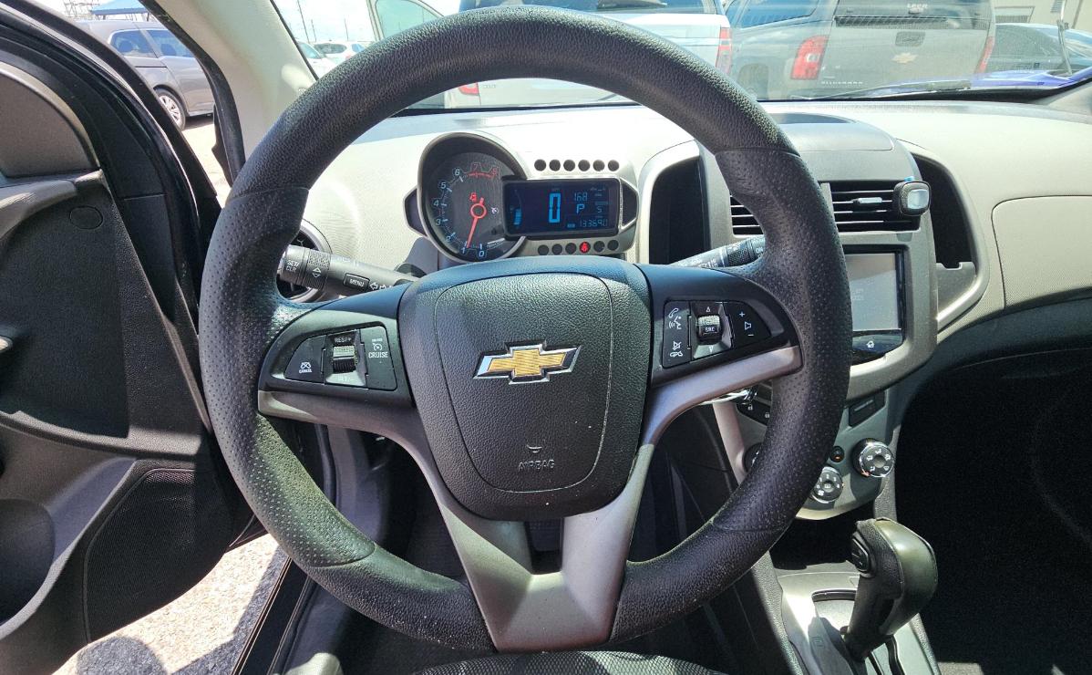 Chevrolet Sonic  2015