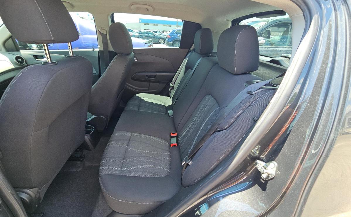 Chevrolet Sonic  2015