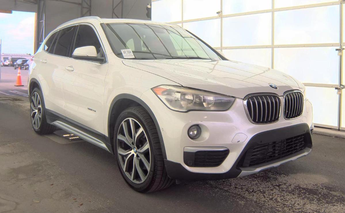 BMW X1  2018