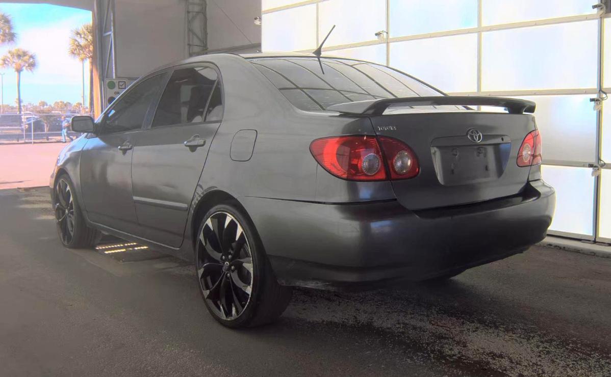 Toyota Corolla  2005