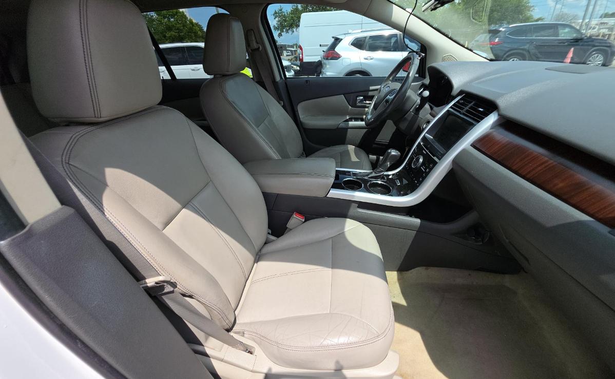 Ford Edge  2011