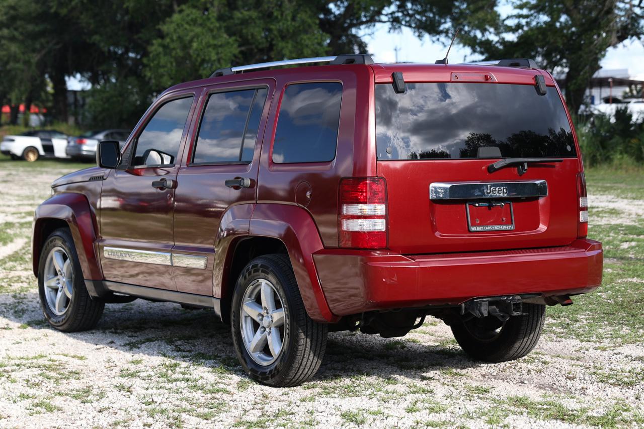 Jeep Liberty  2009