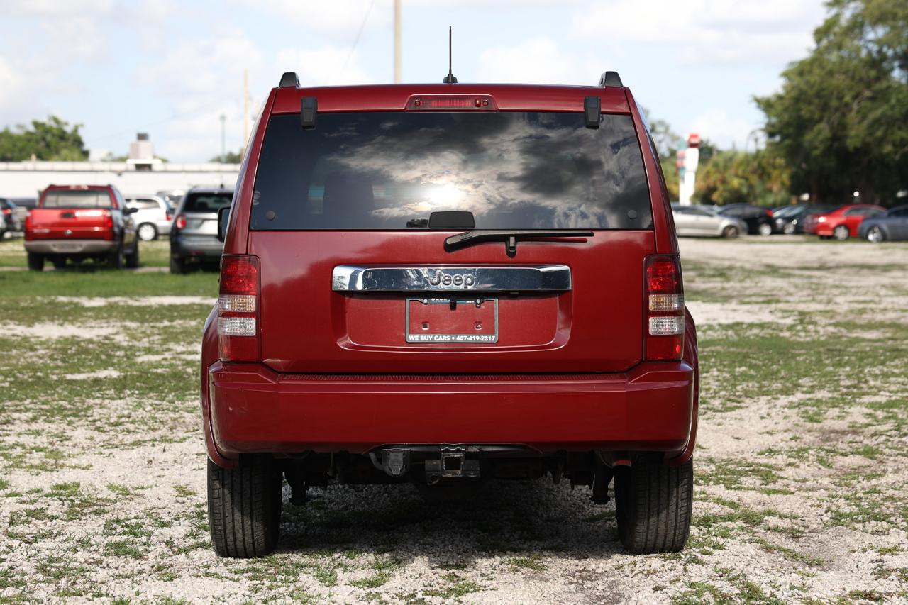 Jeep Liberty  2009
