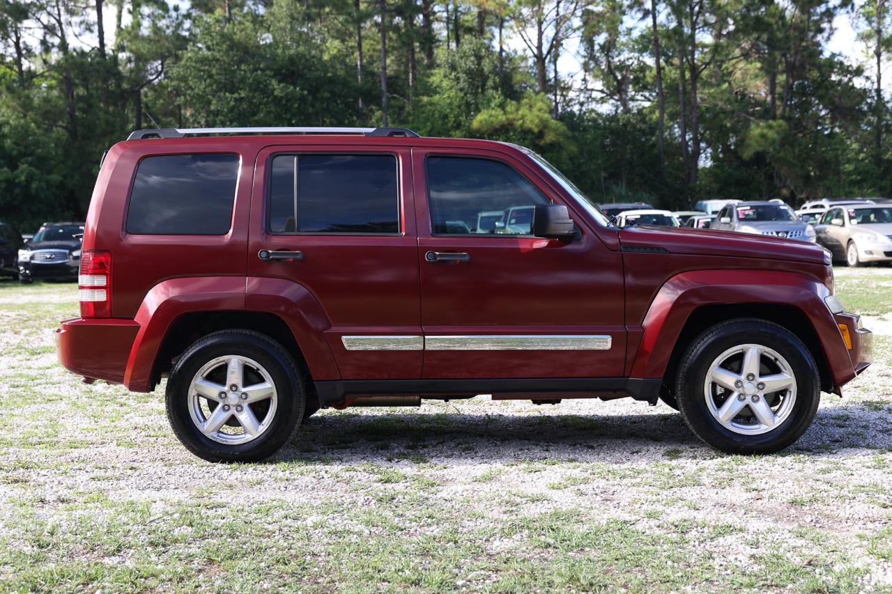 Jeep Liberty  2009