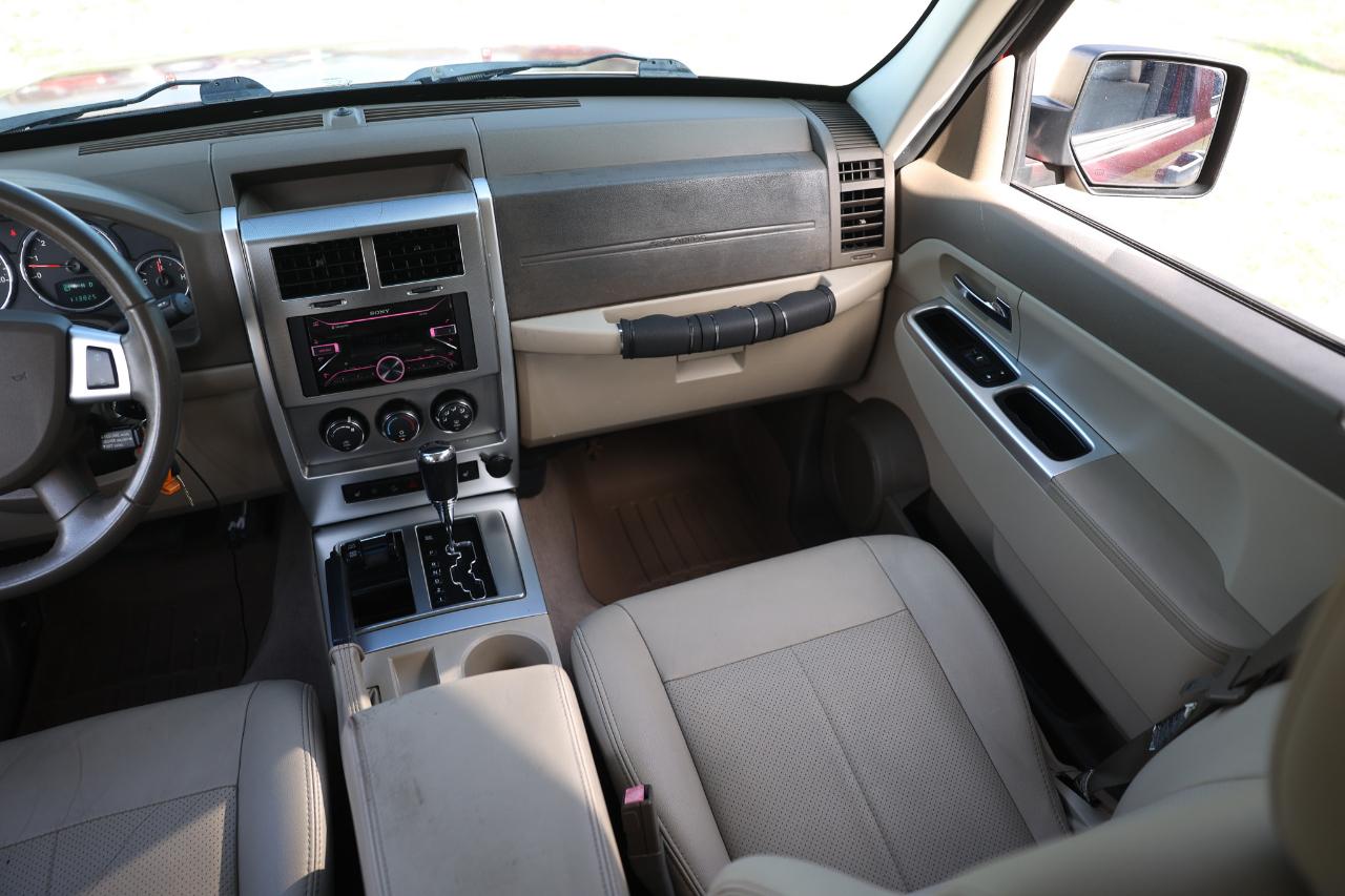 Jeep Liberty  2009
