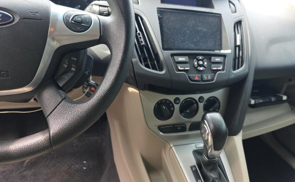 Ford Focus  2013