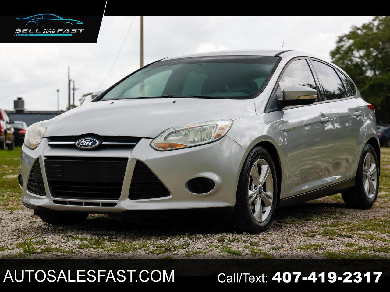 2013 Ford Focus 5 Door Hatch SE's photo