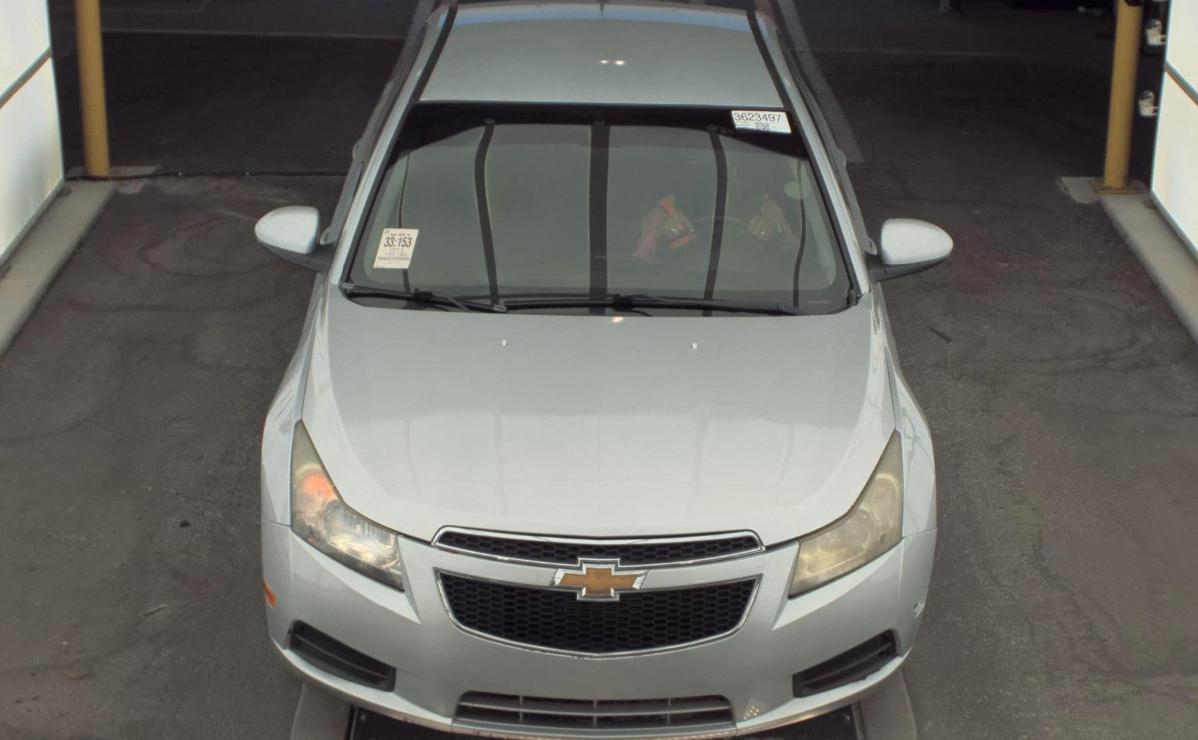 Chevrolet Cruze  2013