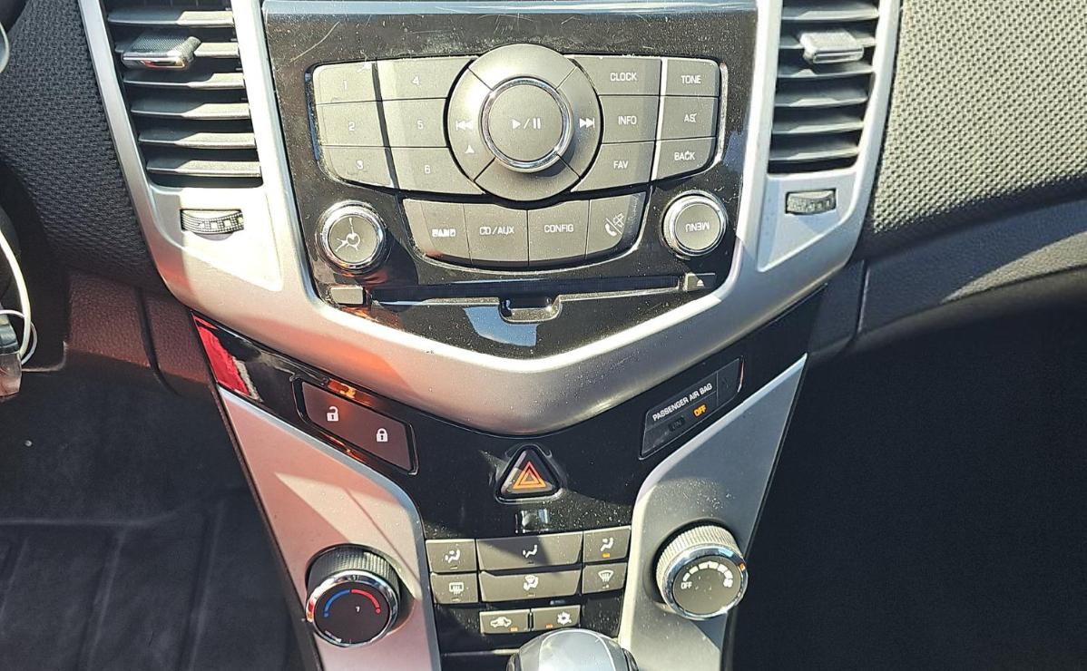 Chevrolet Cruze  2013