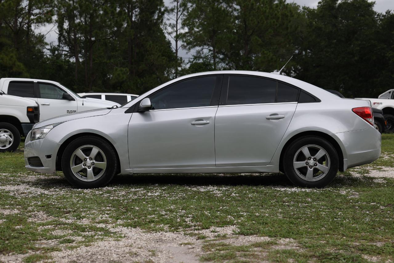Chevrolet Cruze  2013