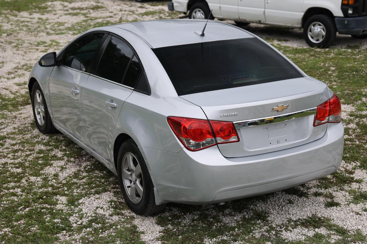 Chevrolet Cruze  2013