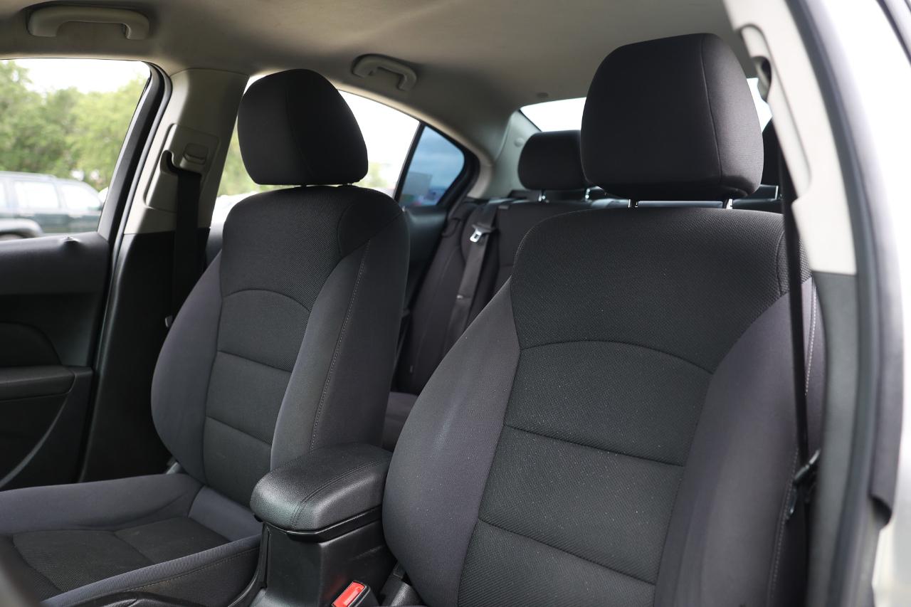 Chevrolet Cruze  2013