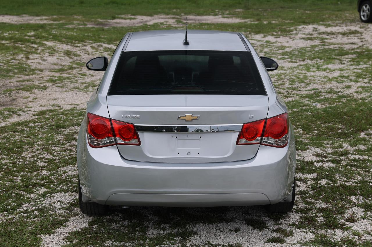 Chevrolet Cruze  2013