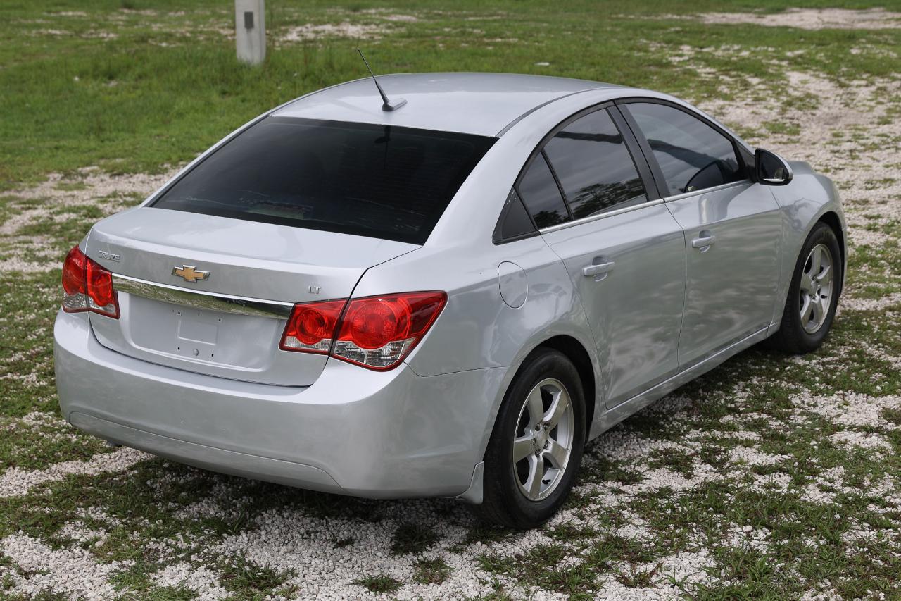 Chevrolet Cruze  2013