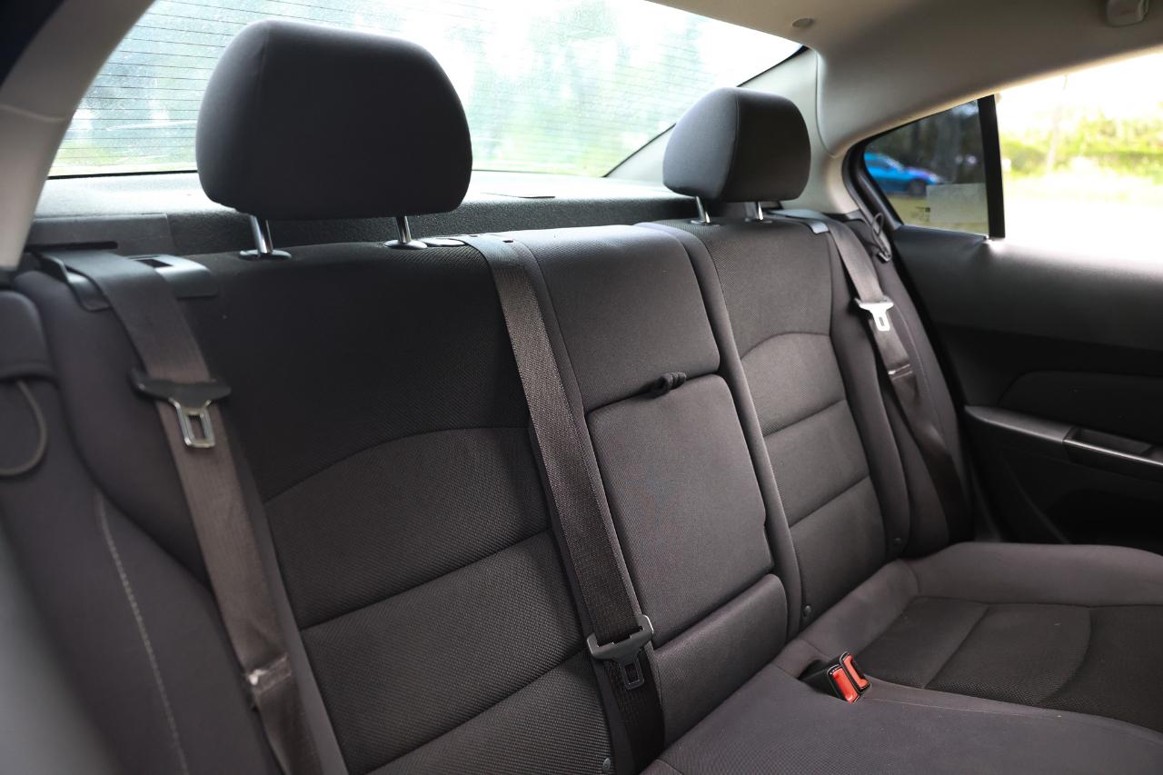 Chevrolet Cruze  2013