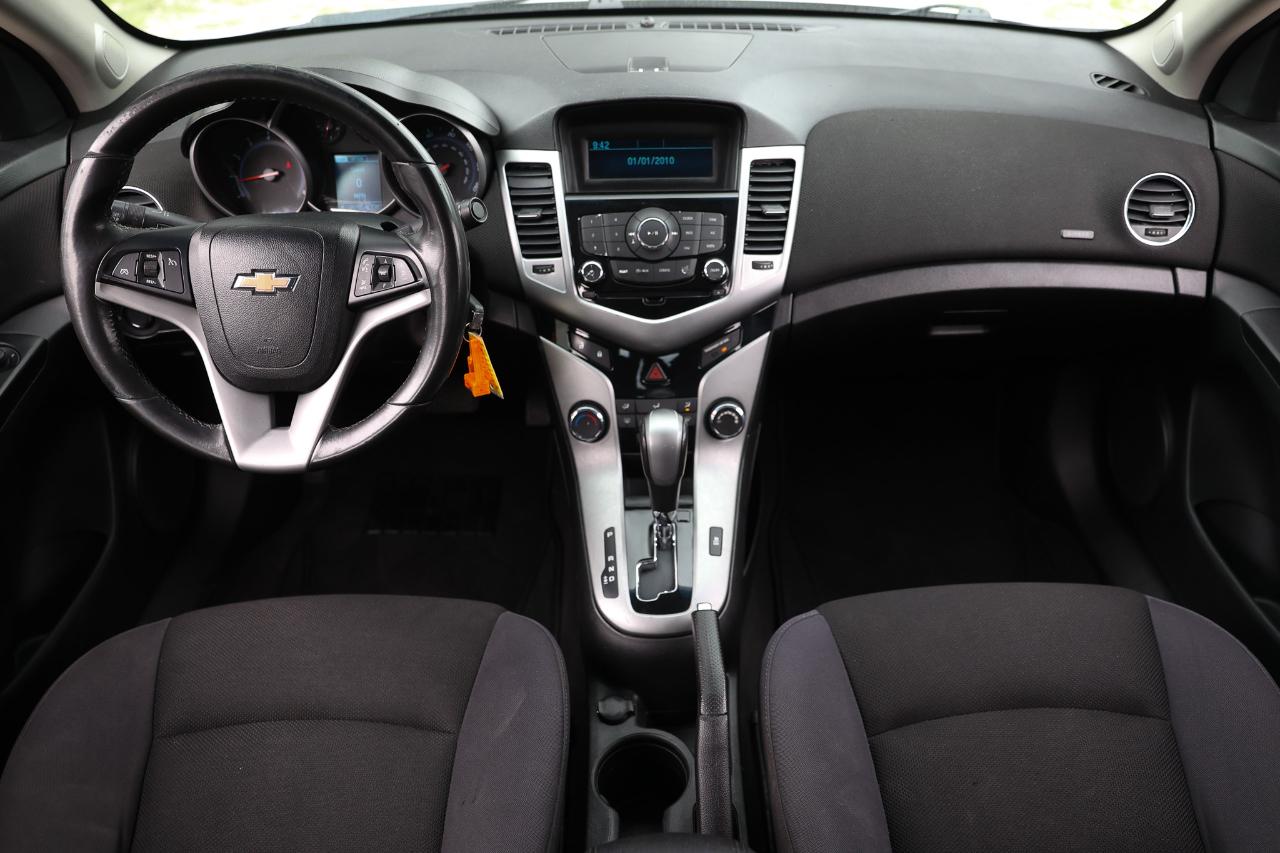 Chevrolet Cruze  2013