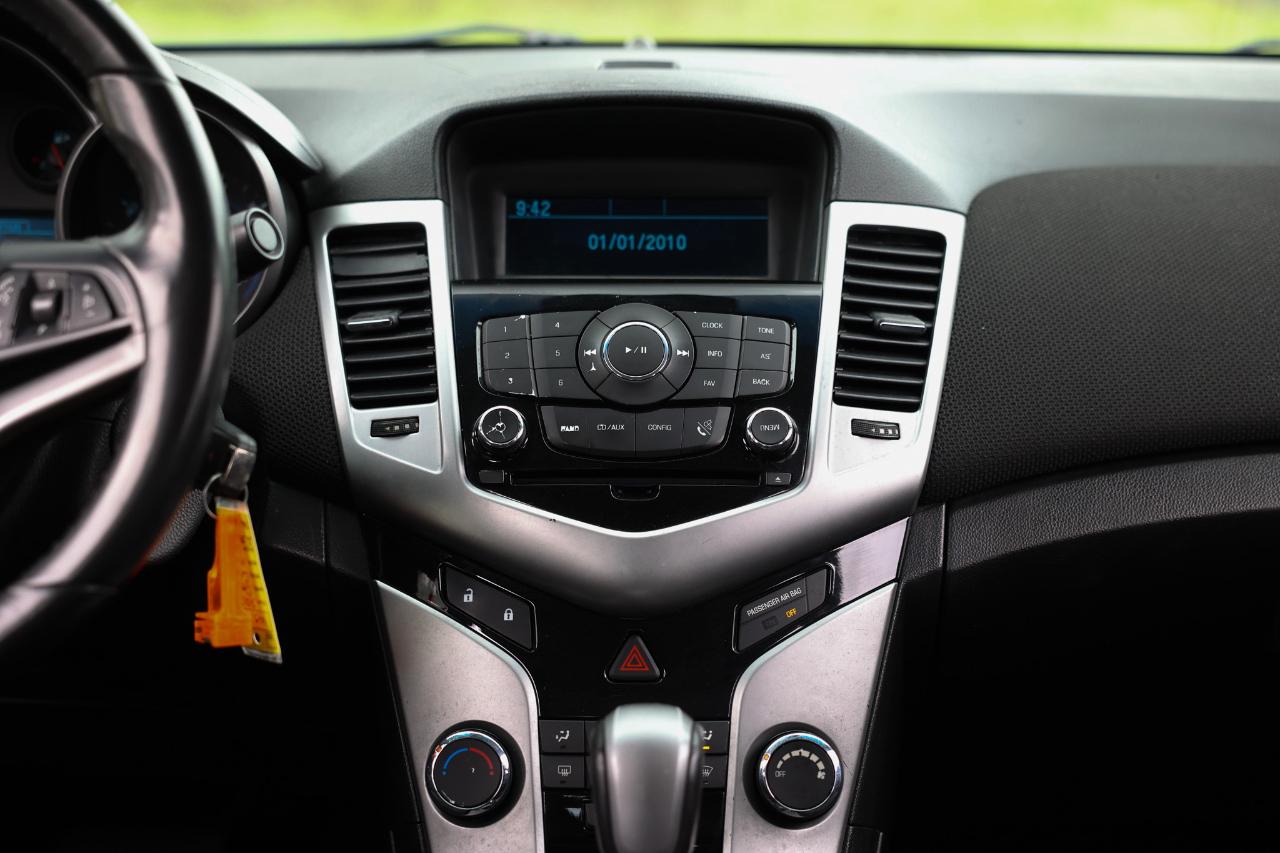 Chevrolet Cruze  2013