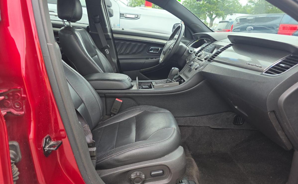 Ford Taurus  2013