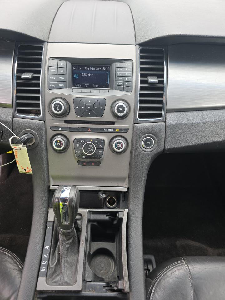 Ford Taurus  2013