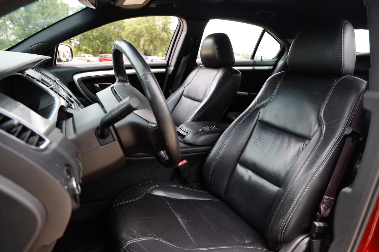 Ford Taurus  2013