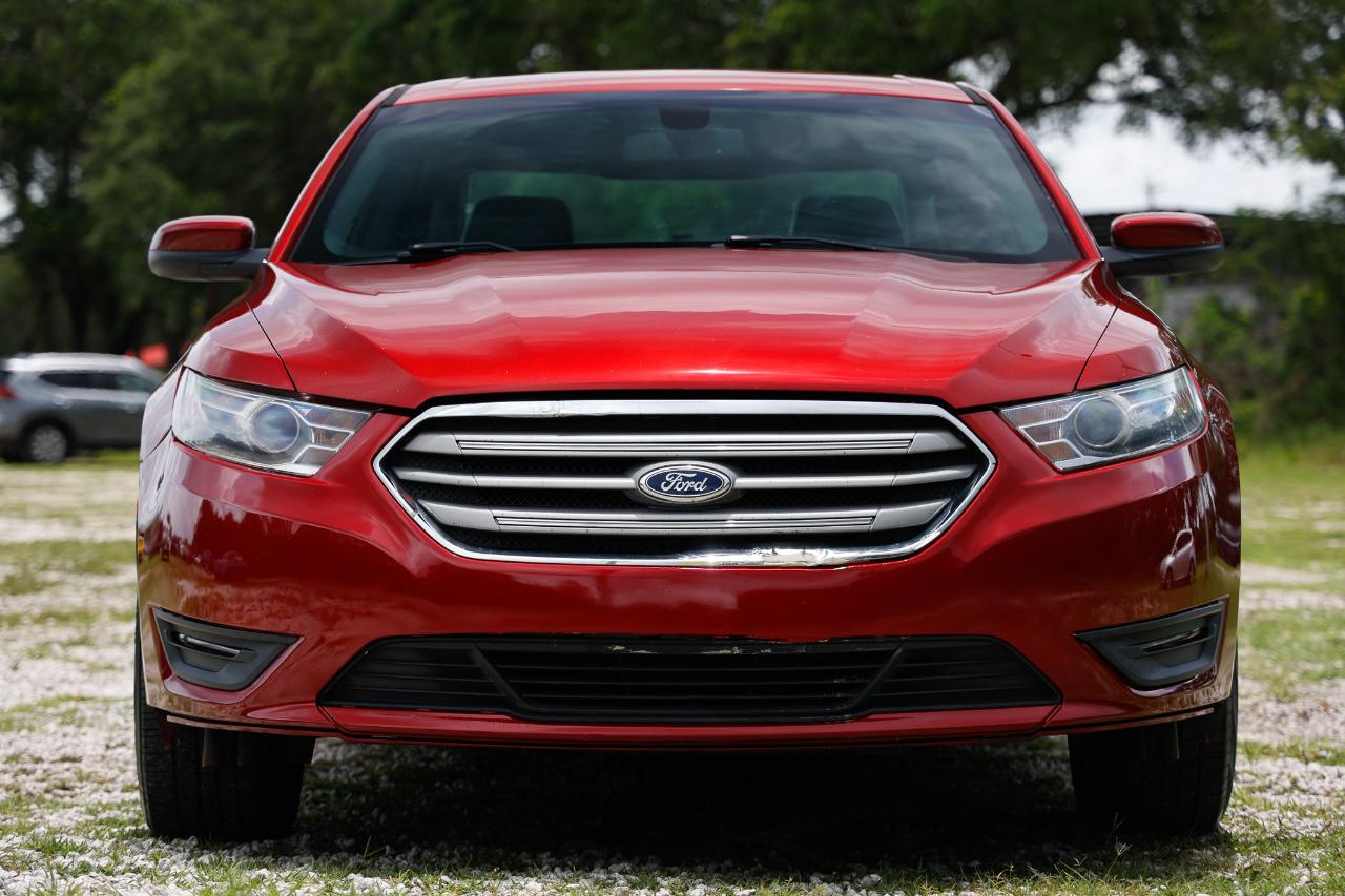 Ford Taurus  2013