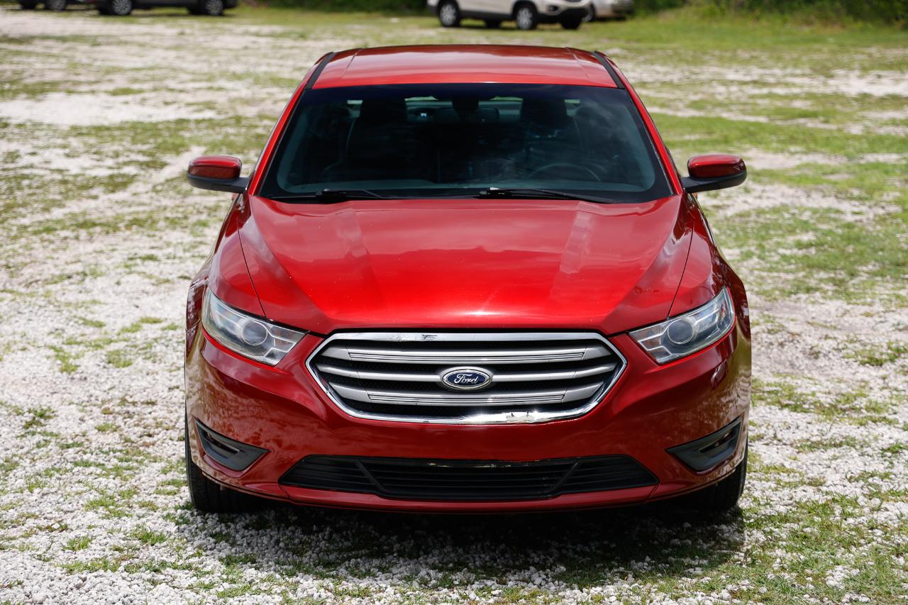 Ford Taurus  2013
