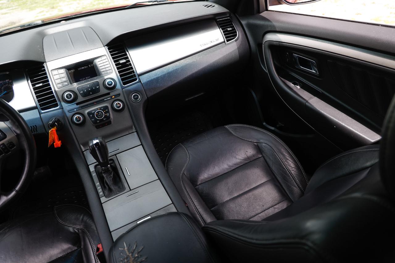 Ford Taurus  2013