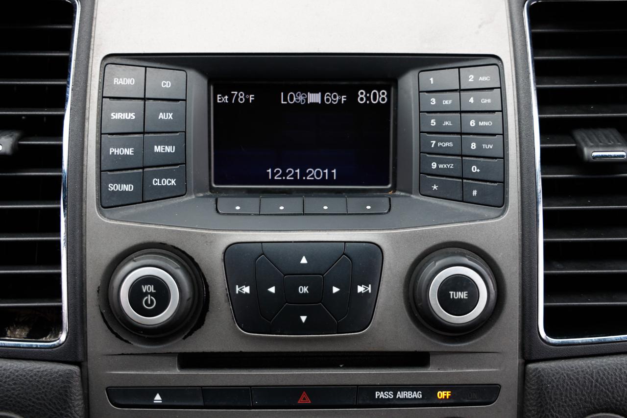 Ford Taurus  2013