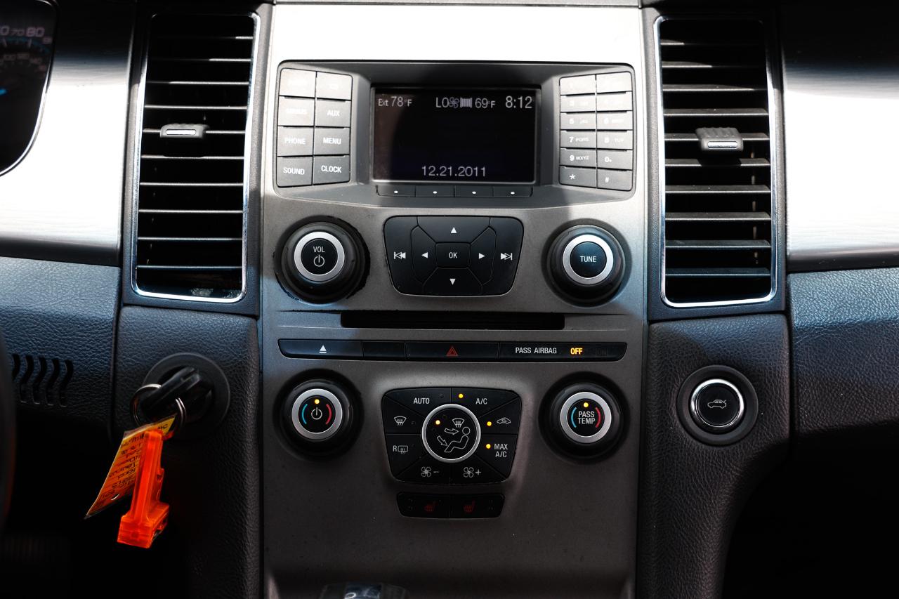 Ford Taurus  2013