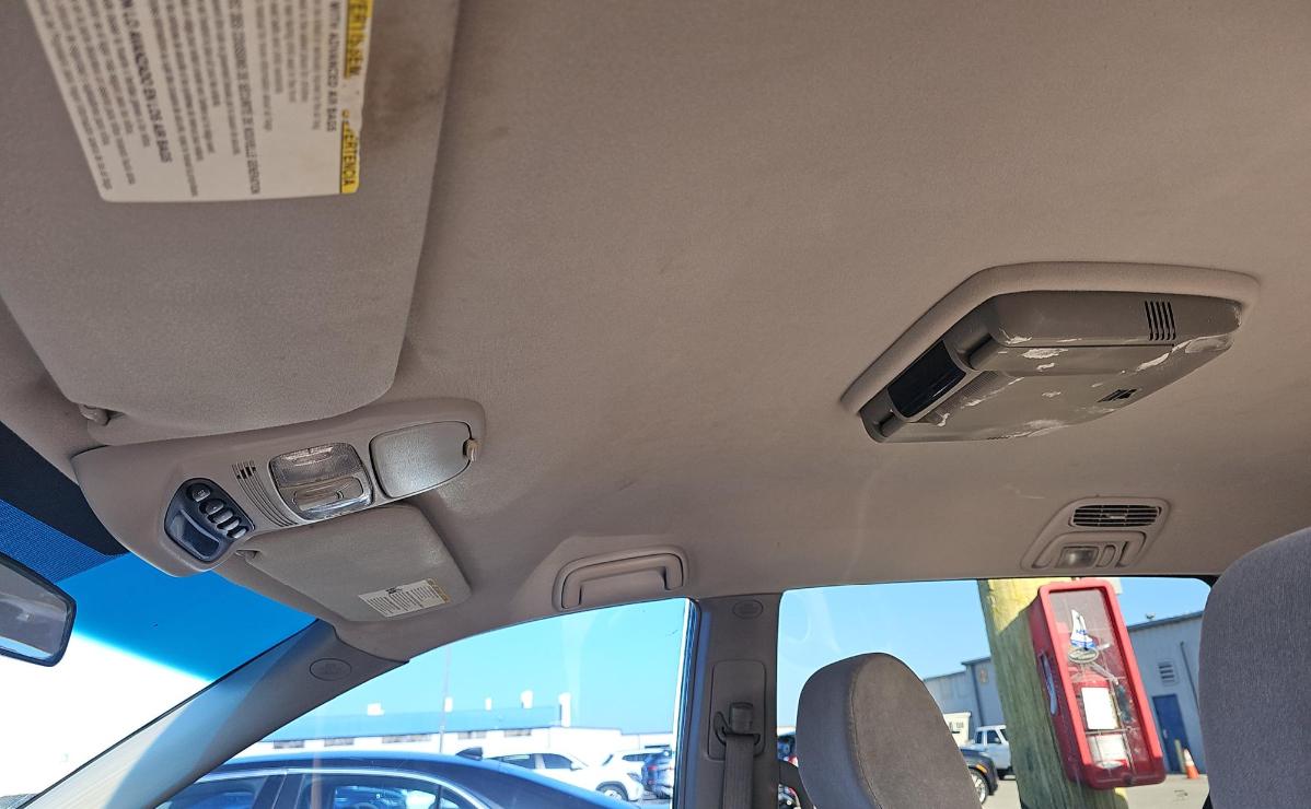 Toyota Sienna  2010