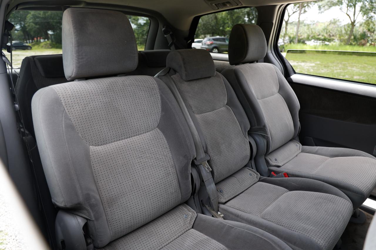 Toyota Sienna  2010