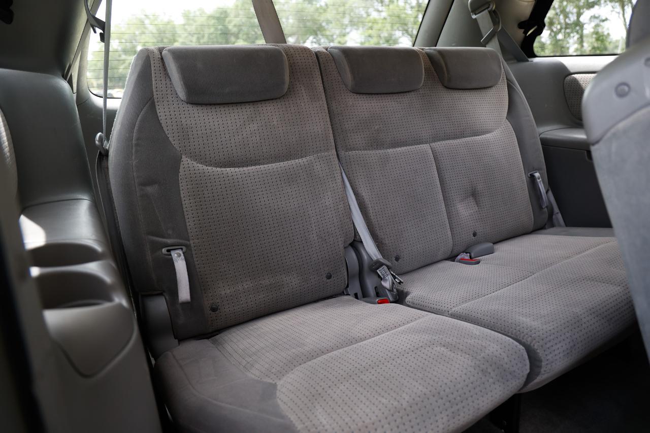 Toyota Sienna  2010