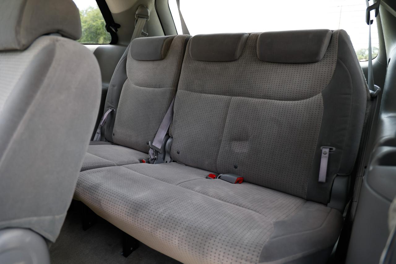 Toyota Sienna  2010