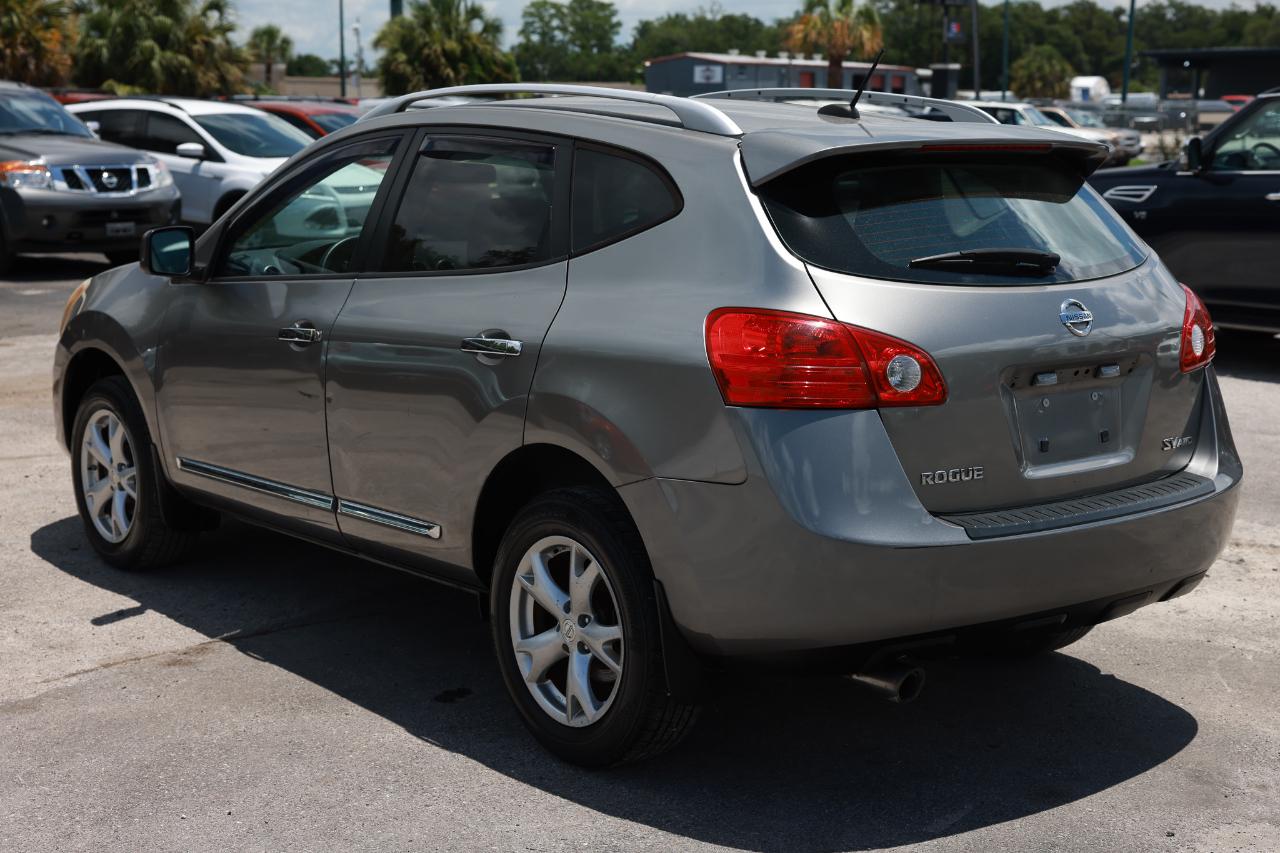 Nissan Rogue  2011
