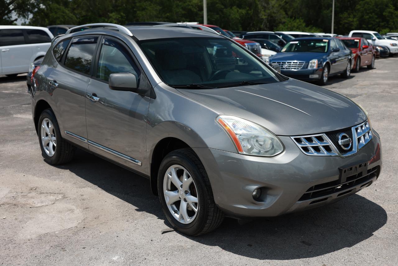 Nissan Rogue  2011