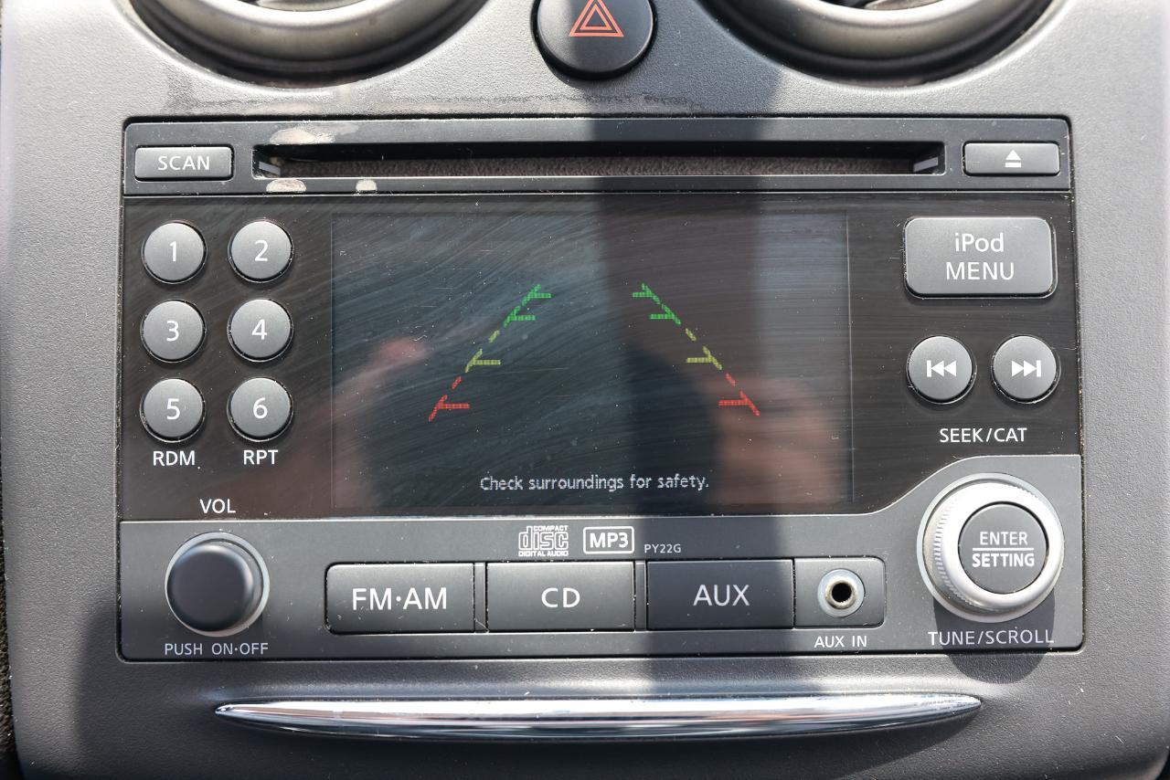 Nissan Rogue  2011