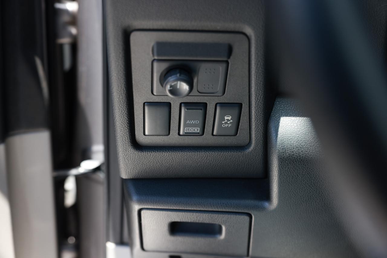 Nissan Rogue  2011