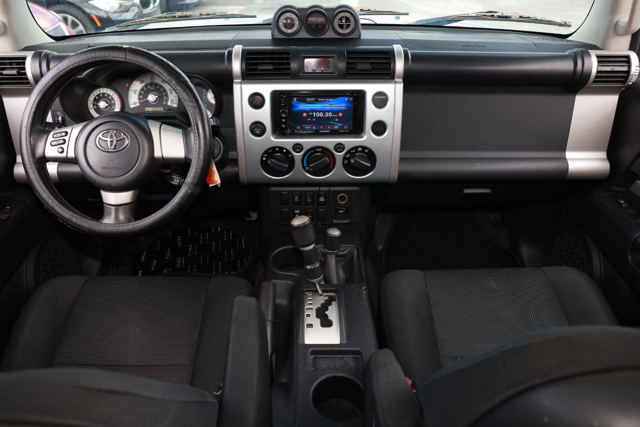 Toyota FJ Cruiser  2007
