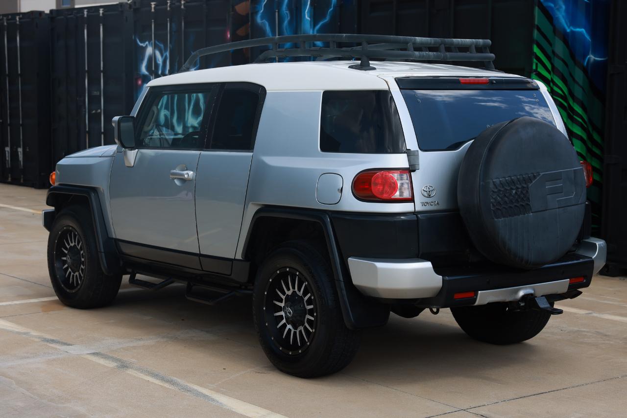 Toyota FJ Cruiser  2007