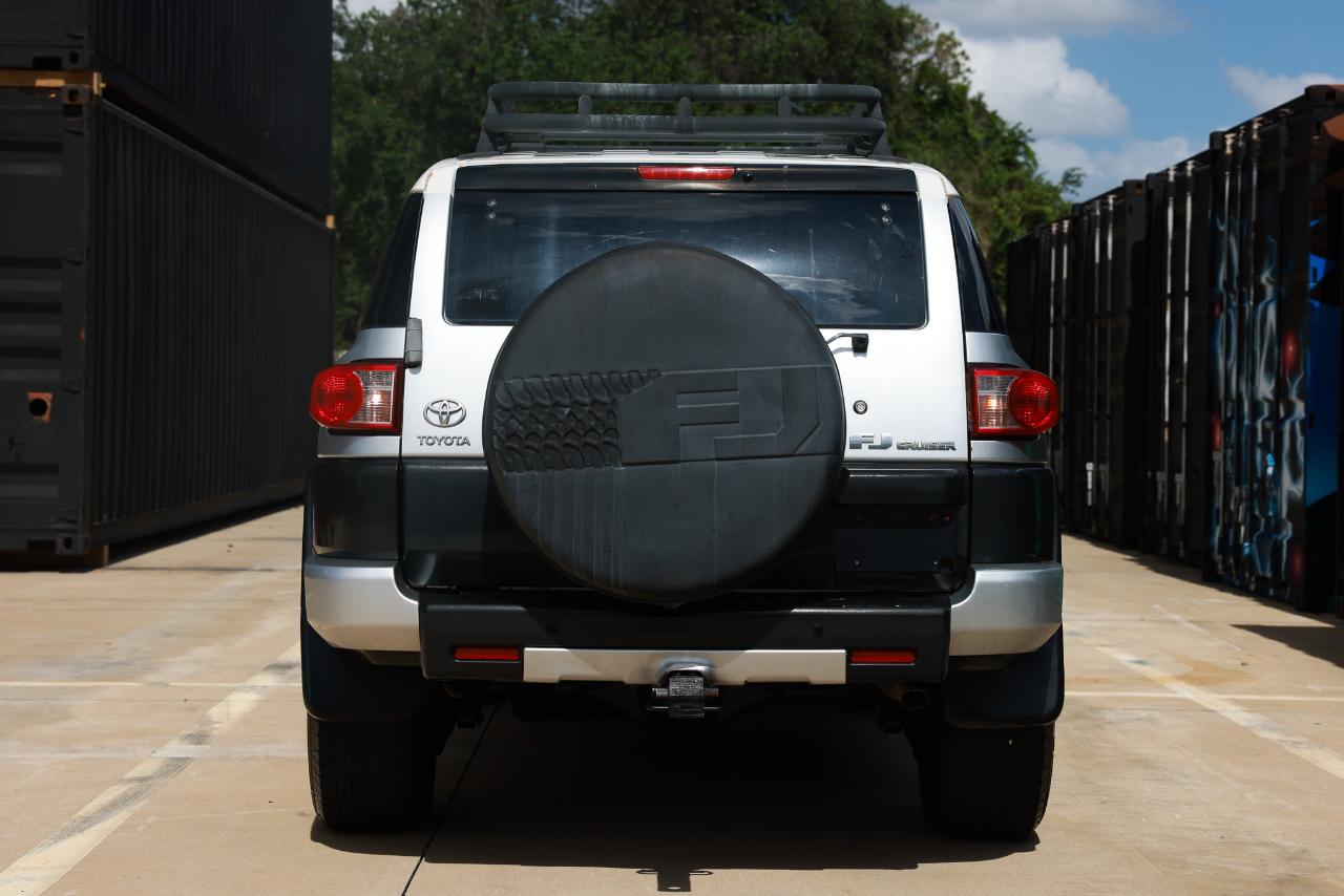 Toyota FJ Cruiser  2007