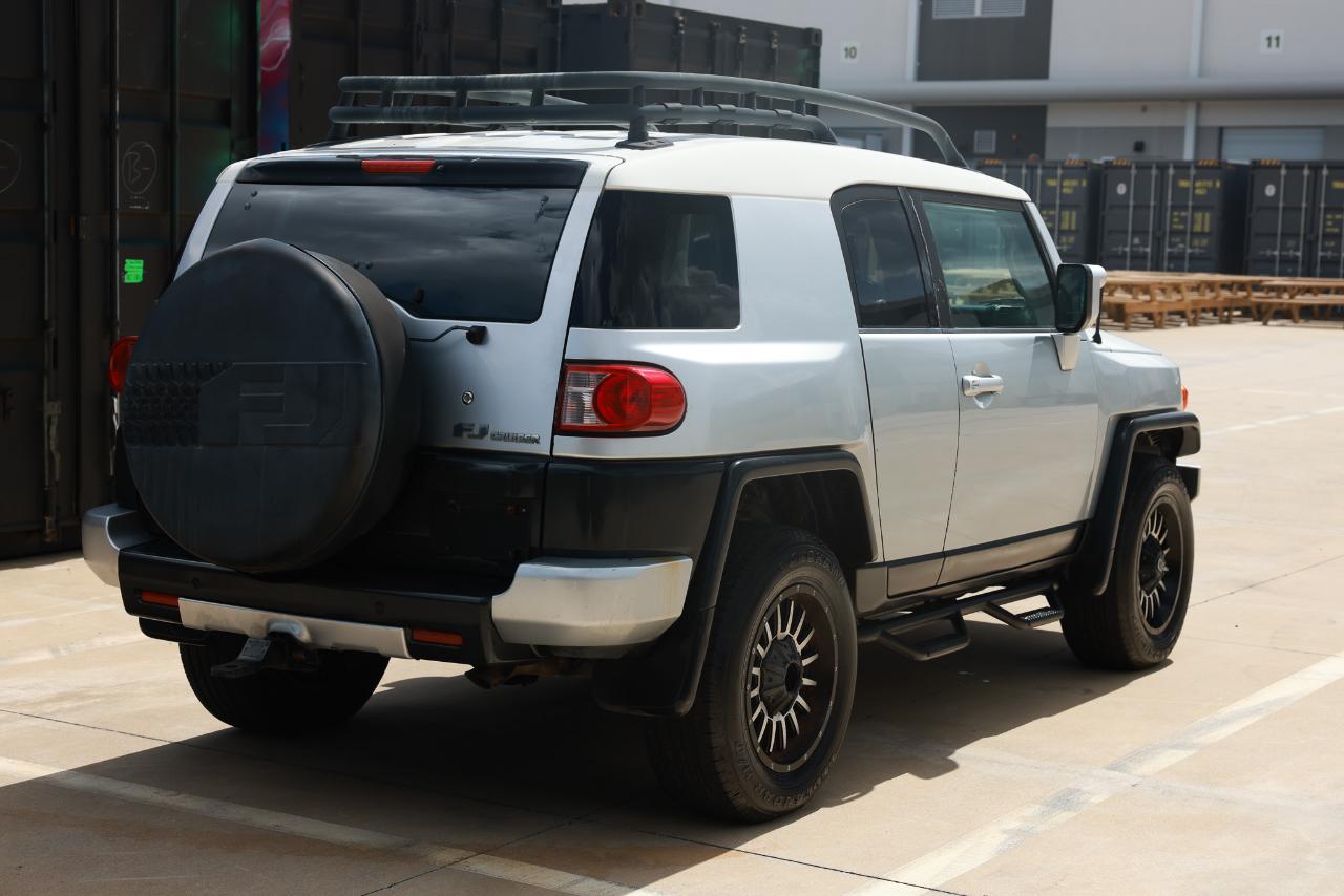 Toyota FJ Cruiser  2007