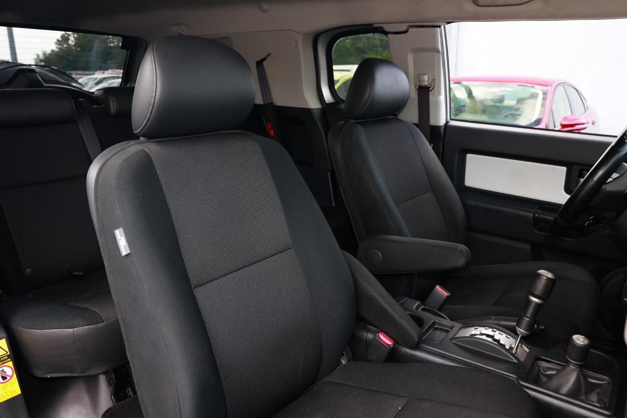 Toyota FJ Cruiser  2007
