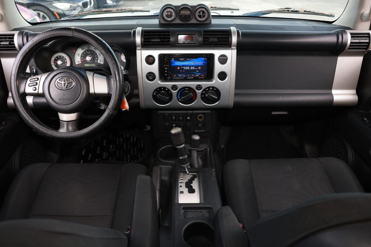 Toyota FJ Cruiser  2007