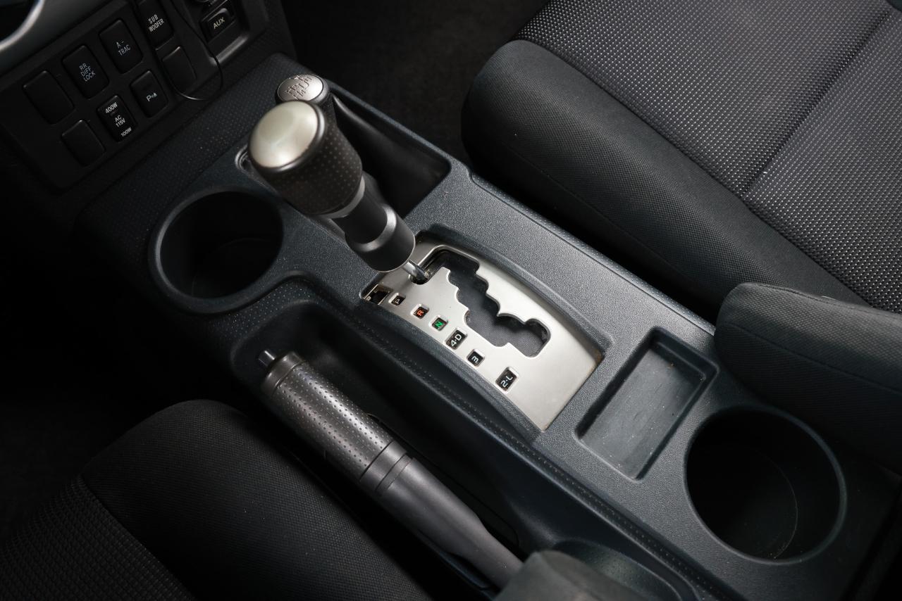 Toyota FJ Cruiser  2007