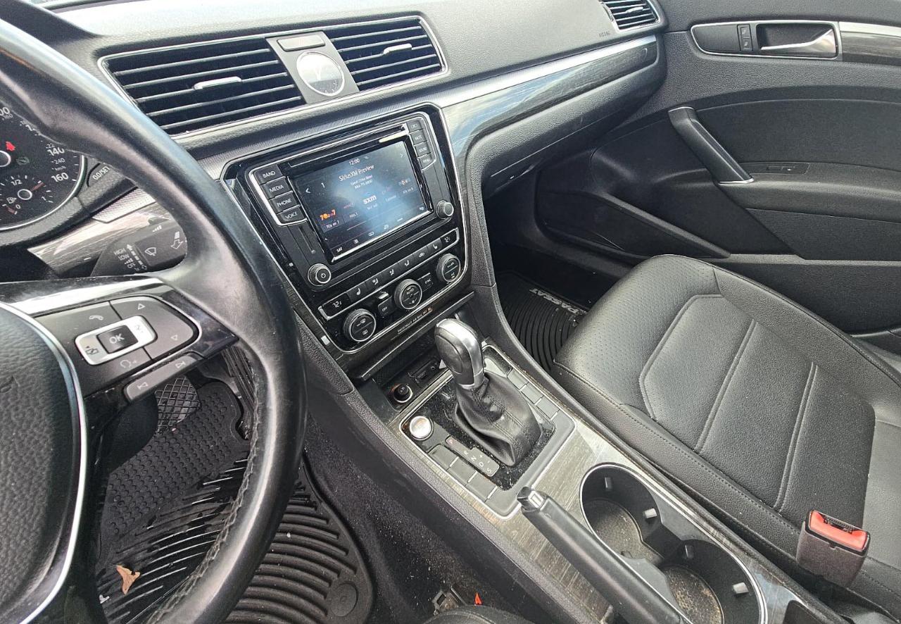 Volkswagen Passat  2017