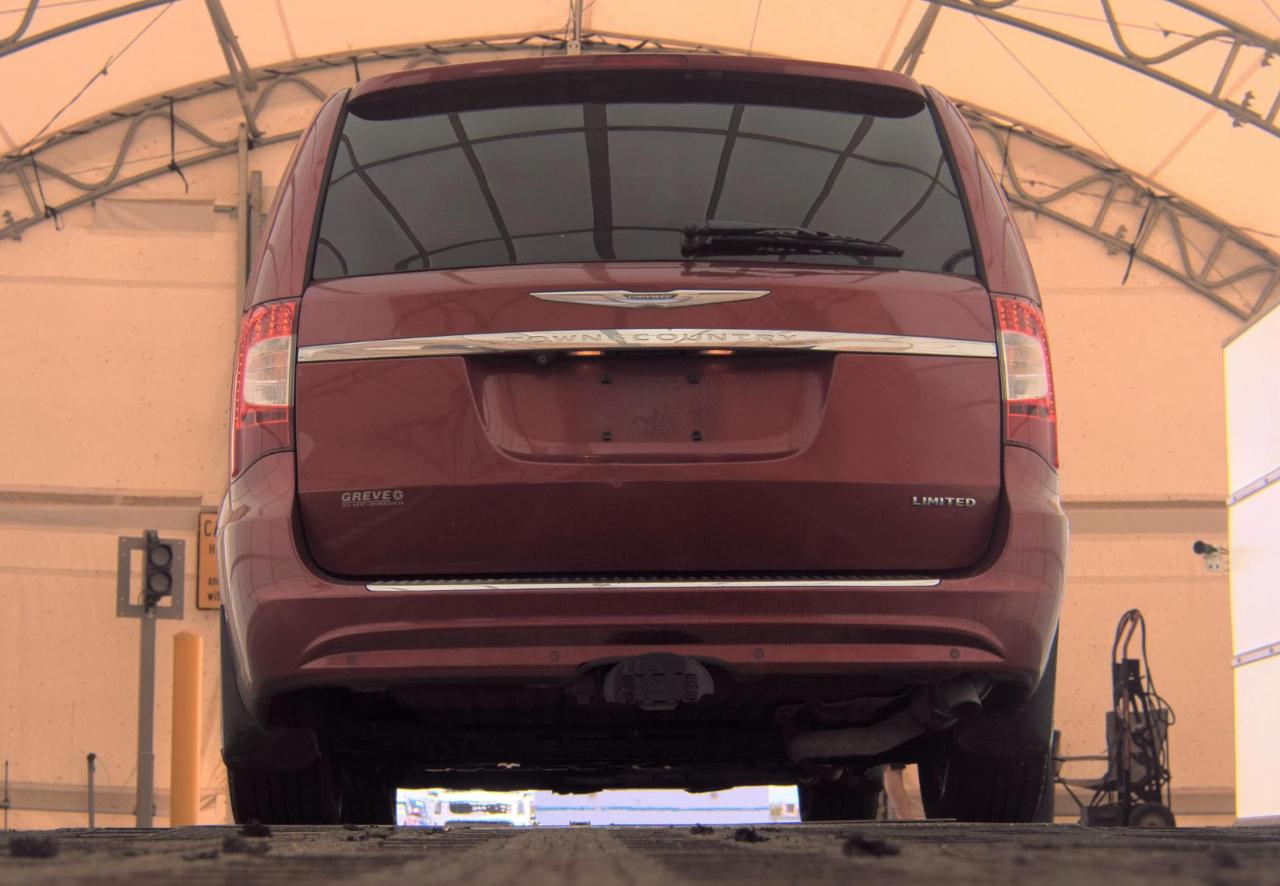 Chrysler Town & Country  2014