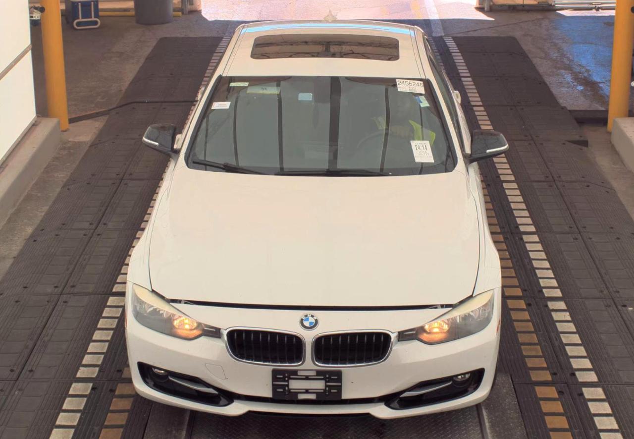 BMW 328i  2014