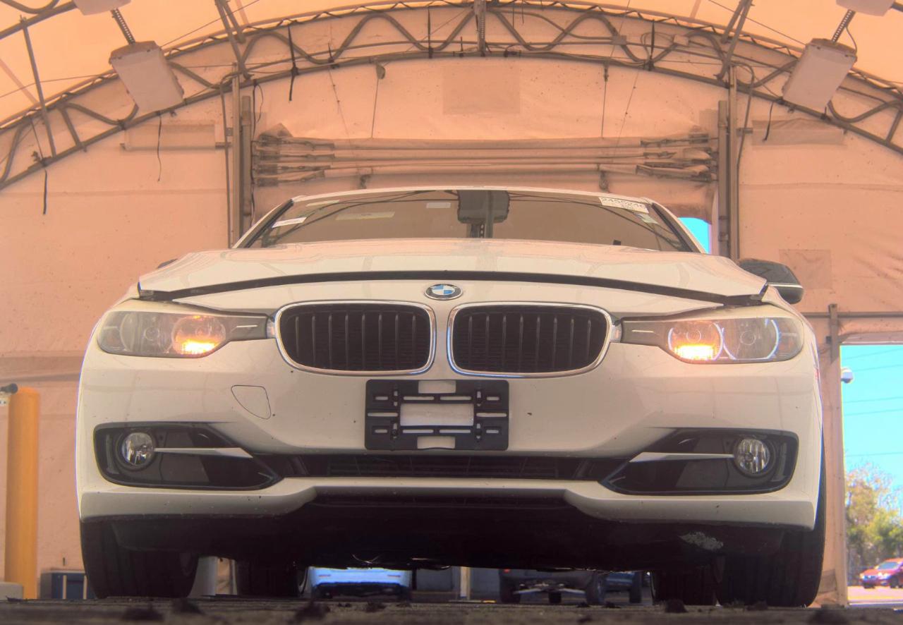 BMW 328i  2014